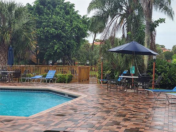 4th image of 10773 Cleary Blvd APT 105
