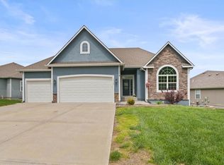 16746 Ruby Way, Basehor, KS 66007