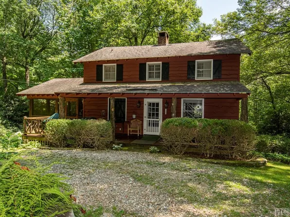 154 Picklesimer Rd, Highlands, NC 28741
