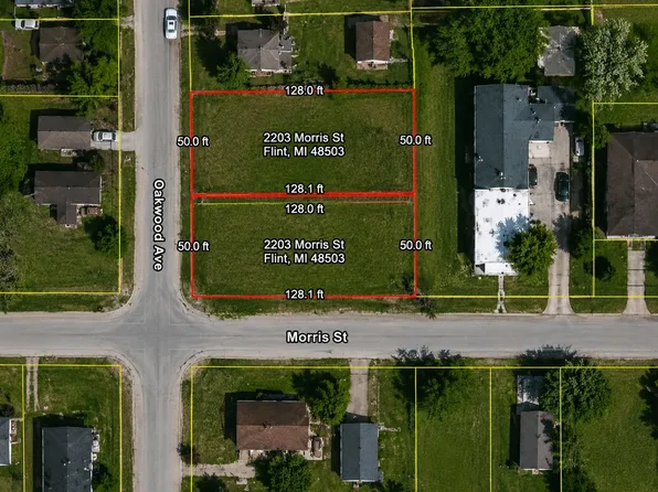 2418 Oakwood Ave, Saginaw, MI 48601