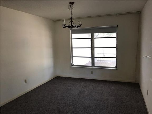 4th image of 2513 Hollyhock Ct