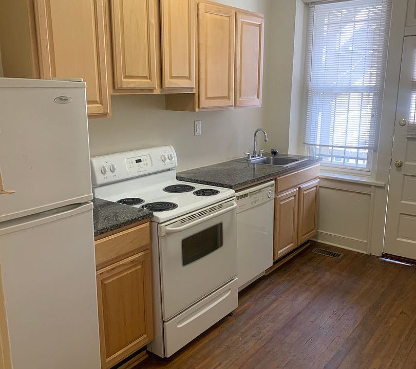 1st image of 2712 Hanover Ave APT 2