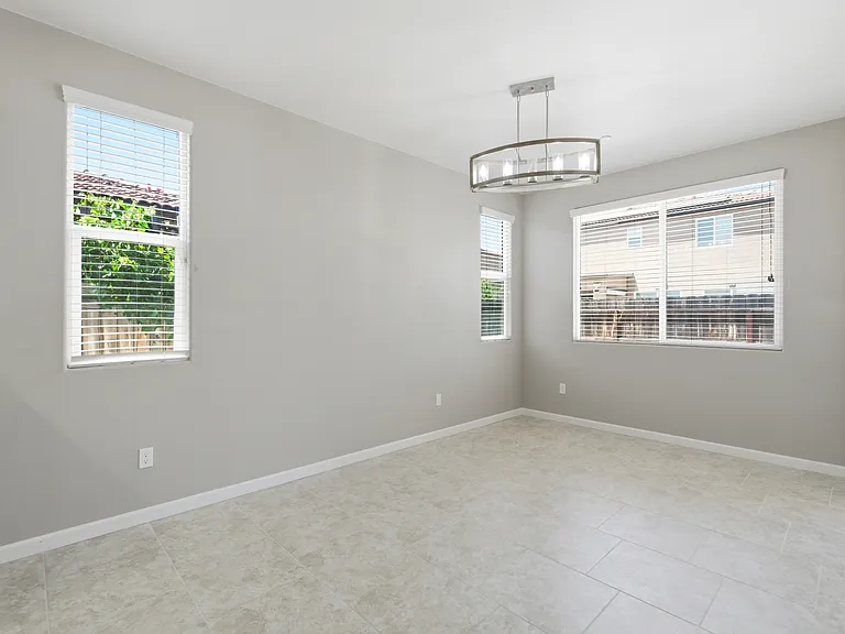 3569 Flint Ave — Photo 11