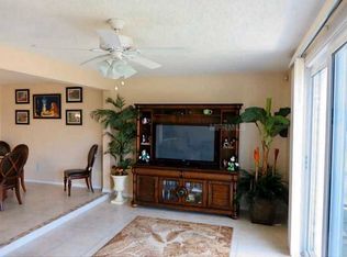 557 Caribbean Dr, Davenport, FL 33897