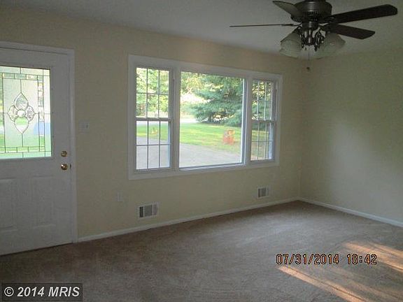 3rd image of 26961 Dogwood Ln