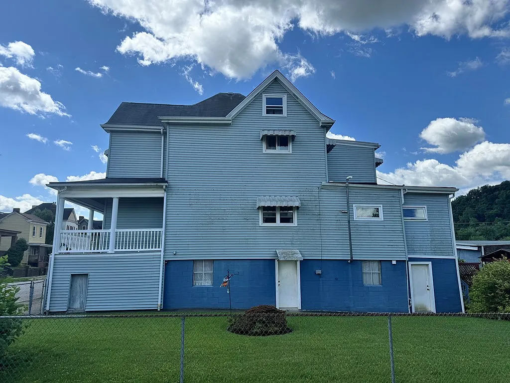 3 bed, 2.0 bath, 1173 sqft, $850 — Photo 3