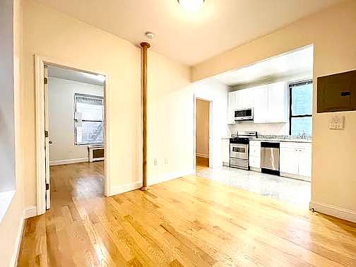 1st image of 844 Amsterdam Ave #4