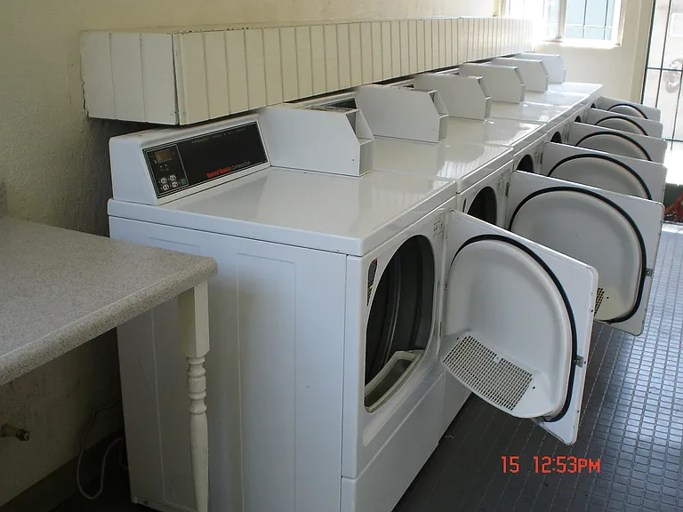 Placentia Meadows Apartments — Photo 28