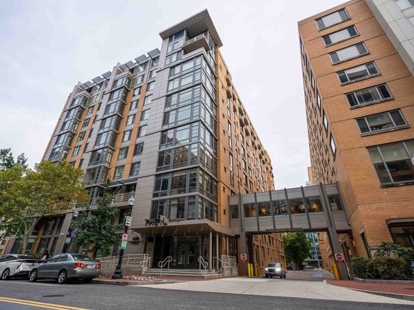 440 L St NW Unit 113
