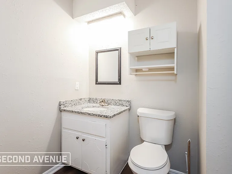 703 Willis St — Photo 13