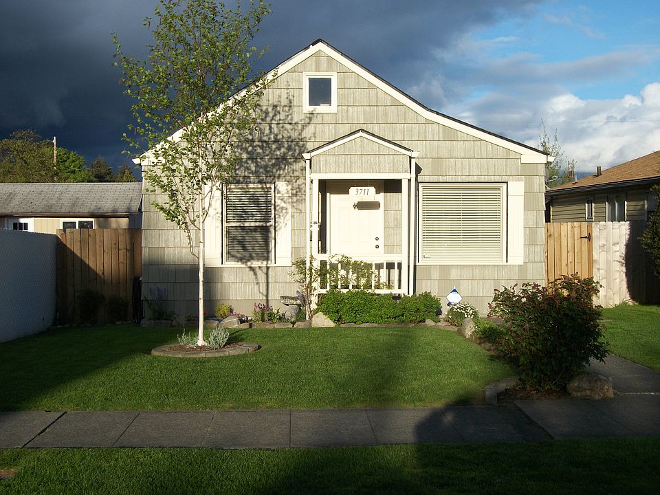 1st image of 3711 S K St