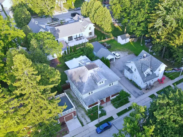 74 South West STREET, Elkhart Lake, WI 53020