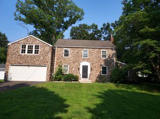 1704 Makefield Rd, Yardley, PA 19067