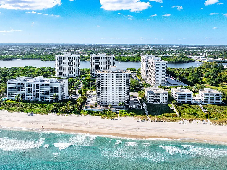 2066 N Ocean Blvd #9NE — Photo 33