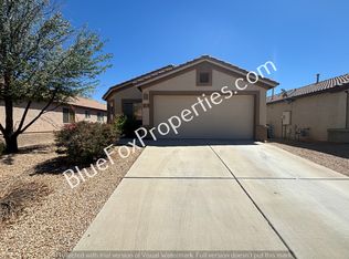 7135 S Oakbank Dr, Tucson, AZ 85757