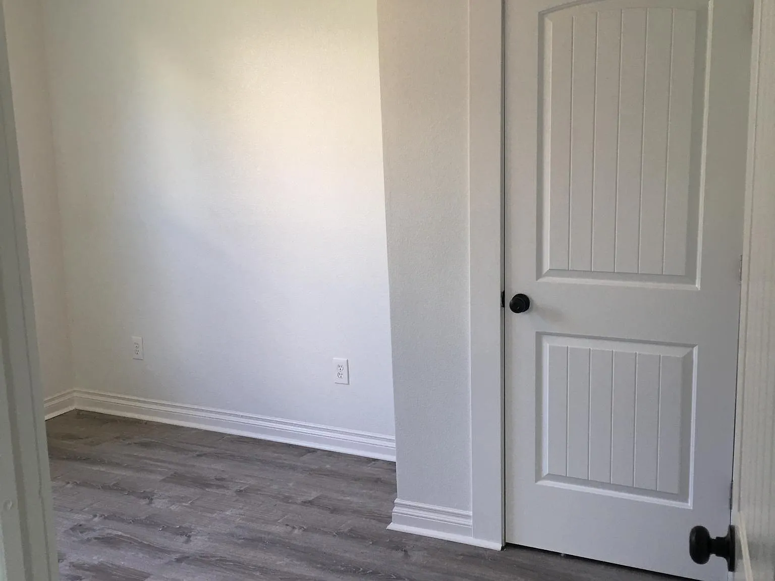 3-465 W Marine Dr — Photo 3