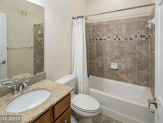 260 Urban Ave #260 — Photo 15