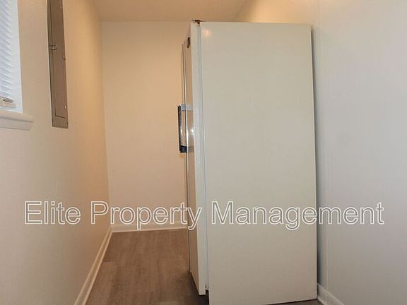 5th image of 1529 Oakshire Ln #6