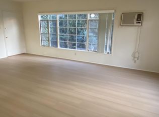 5838 Woodman Ave, Van Nuys, CA 91401