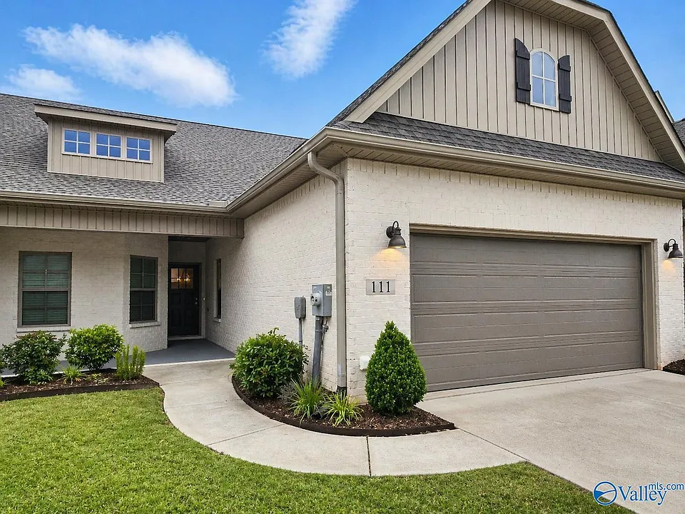 111 Farmall Ln
