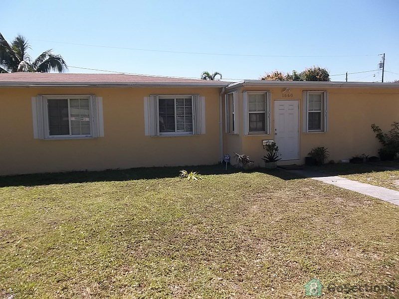 1st image of 1660 NW 131st St