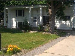 11537 23rd Ave S, Burnsville, MN 55337