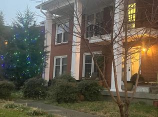 1930 Gardiner Ln APT 3, Louisville, KY 40205