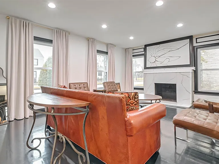 3222 Oakdale St — Photo 10
