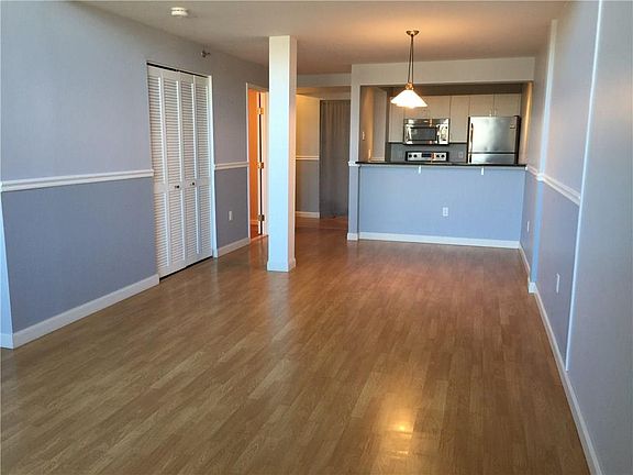 5th image of 494 Woonasquatucket Ave APT 421