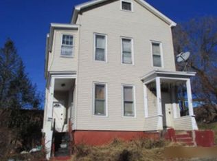 94 Wall St, Amsterdam, NY 12010