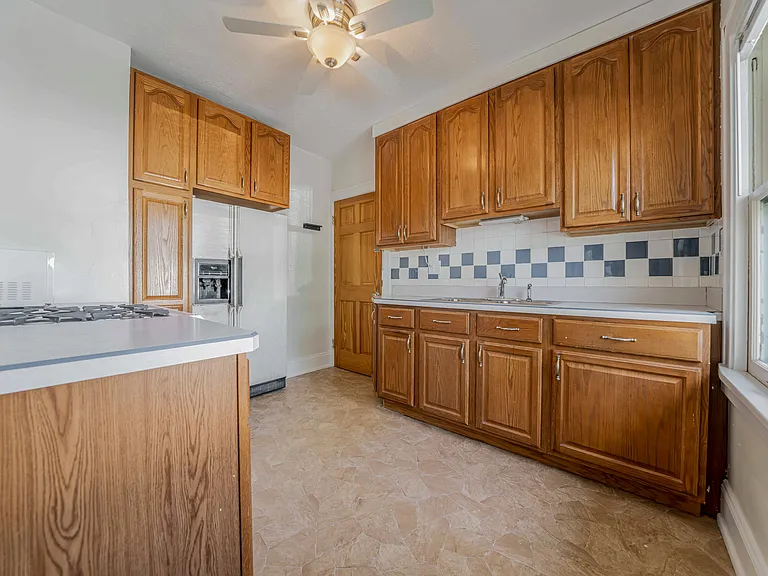 16800 Delaware Ave #1 — Photo 8