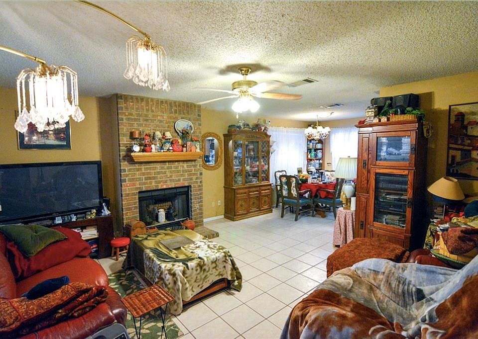 1st image of 812 Sweetwater River Dr