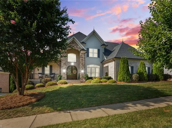 1010 Heron Ridge Rd, Winston Salem, NC 27106