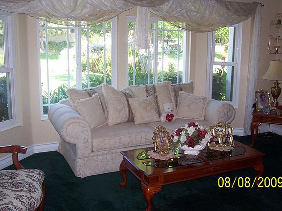 3rd image of 13540 Amanda Dr