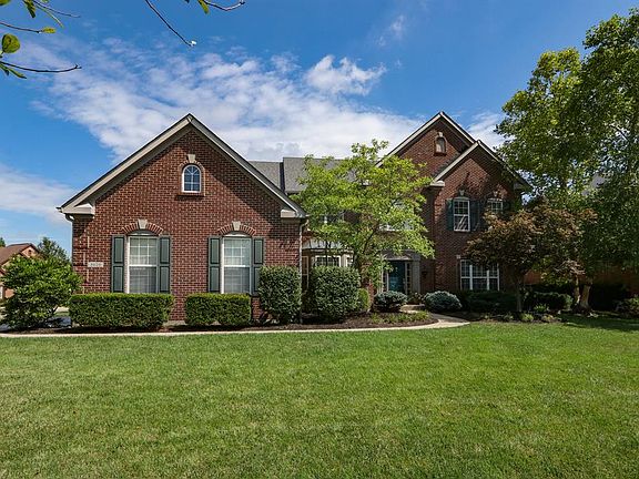 2nd image of 5620 Richmond Park Dr