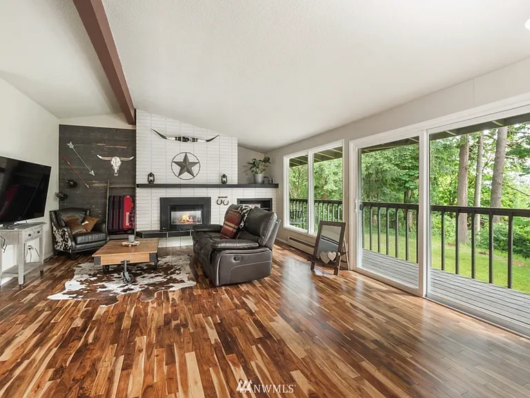 6921 5th Ct SE — Photo 18