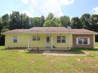 397 Maple Ter, Lafayette, TN 37083