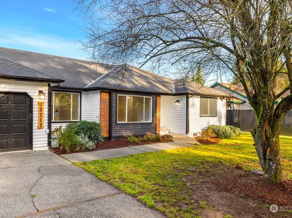 12717 114th ST E, Puyallup, WA 98374