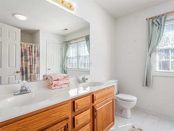 29th image of this home