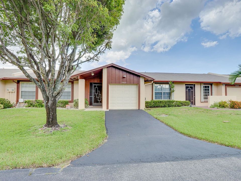 1st image of 5423 Viburnum Cir