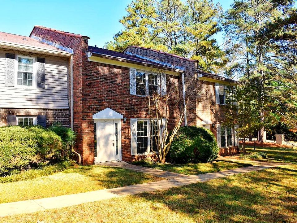 1st image of 2461 Princess Ln SE