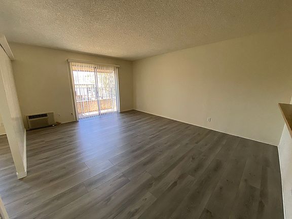3rd image of 601 S Gramercy Pl APT 203
