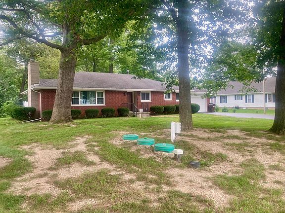 4th image of 3838 Kemp Rd N