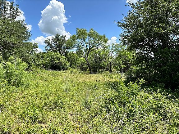 5th image of 17 County Road 295