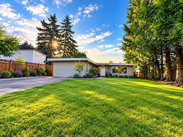 22670 Brown Ave, Maple Ridge, BC V2X 3R5