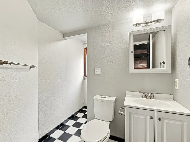 12822 Clermont St — Photo 24