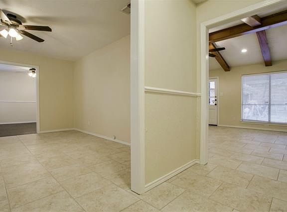 5th image of 3308 Woodford Dr