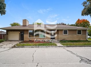 7627 W Glendale Ave, Milwaukee, WI 53218