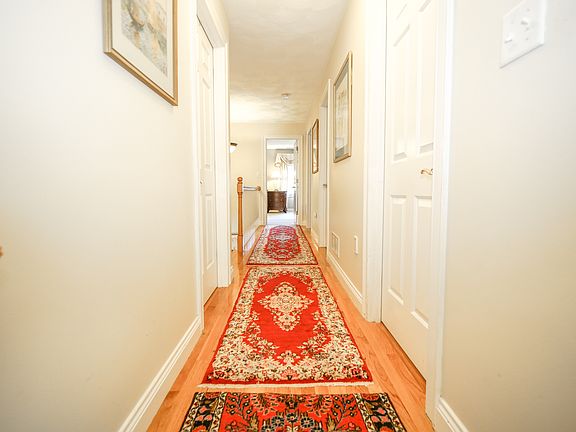 2nd image of 120 Sawyers Ln