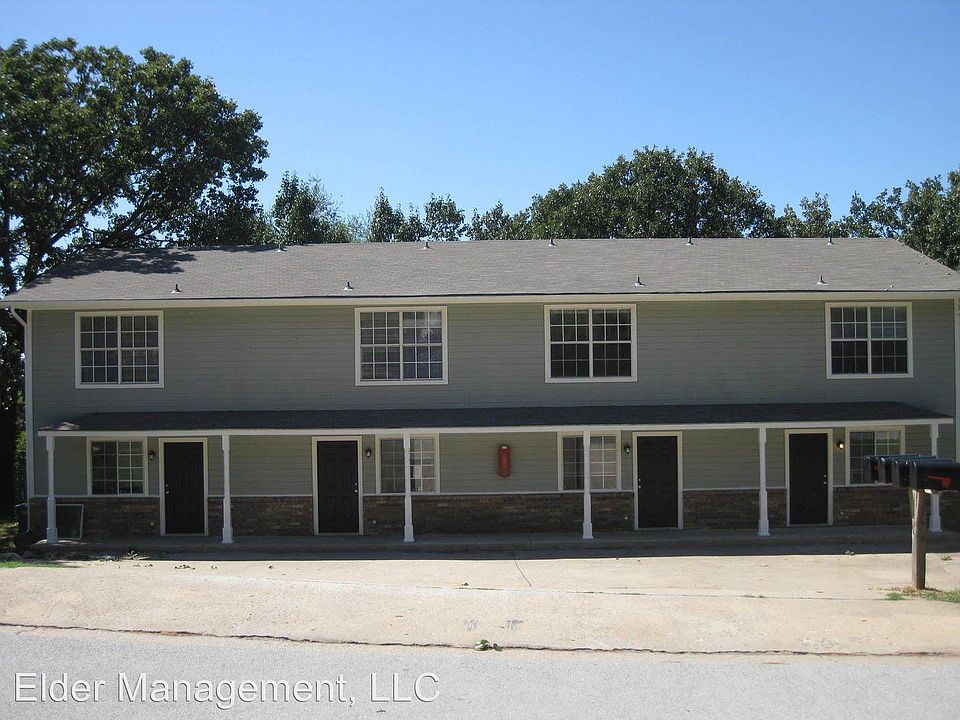 1st image of 2409 N Brophy Ave APT 1